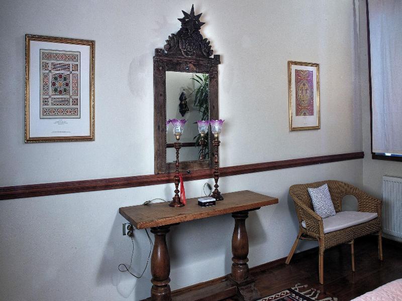 Kadievi image