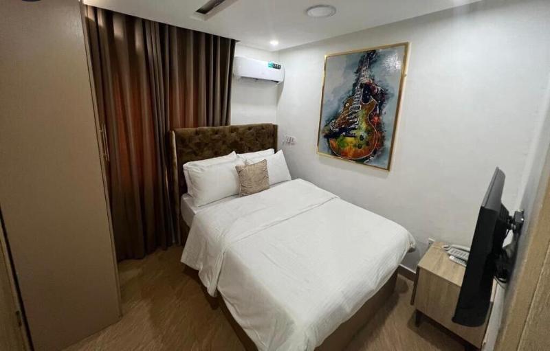 Thapunchline Apartments Hotels image