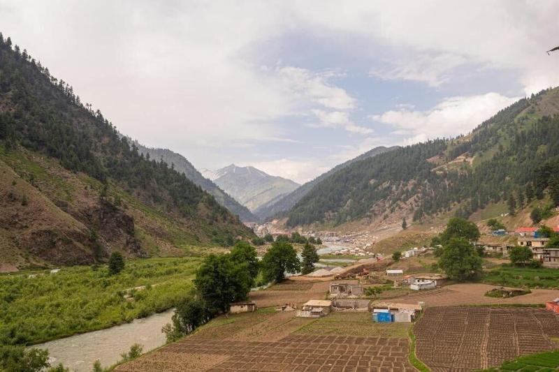 Mount Feast Hotel Naran image