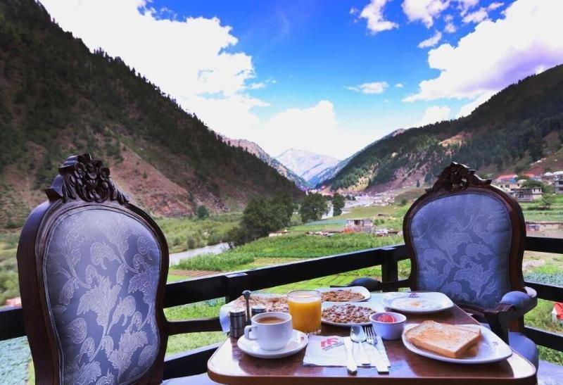 Mount Feast Hotel Naran image