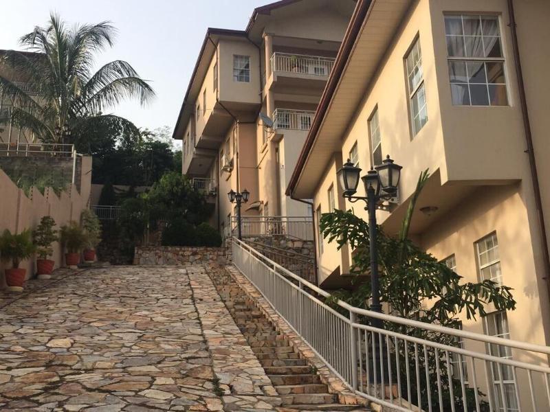 Brown Hills Residences image
