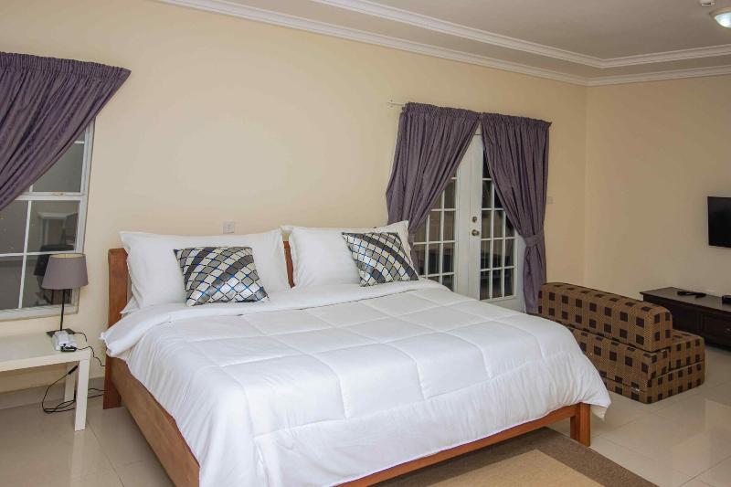 Brown Hills Residences image