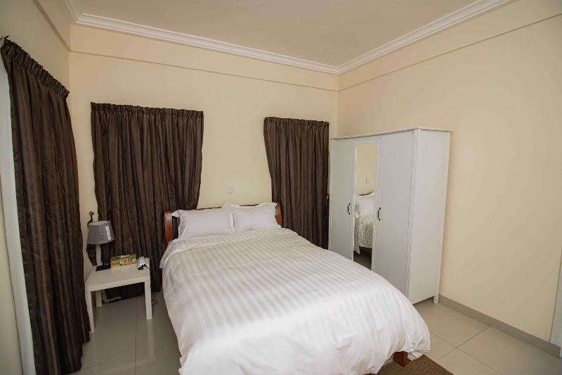 Brown Hills Residences image