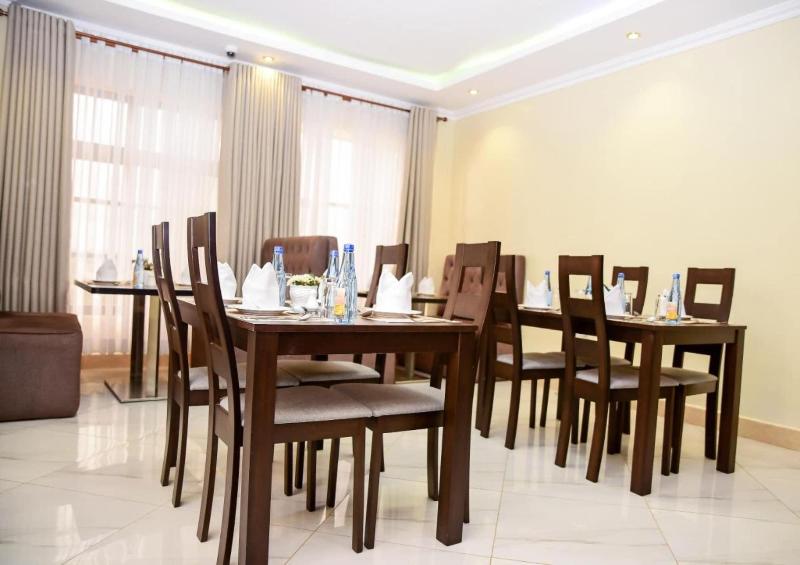 La Beila Hotel Meru