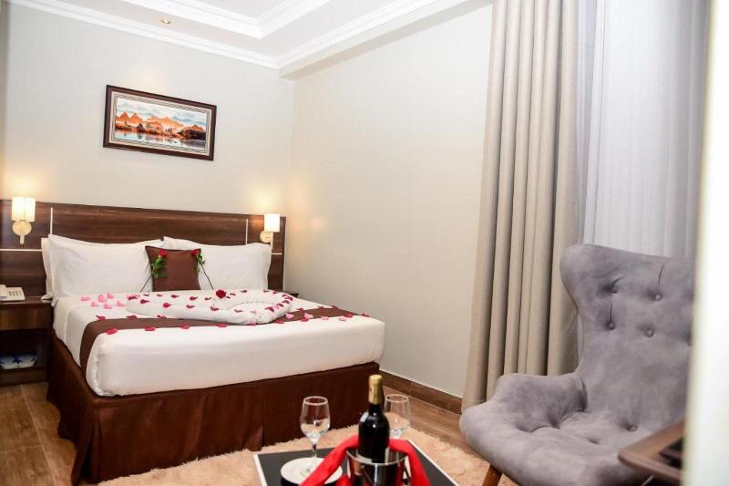 La Beila Hotel Meru 5