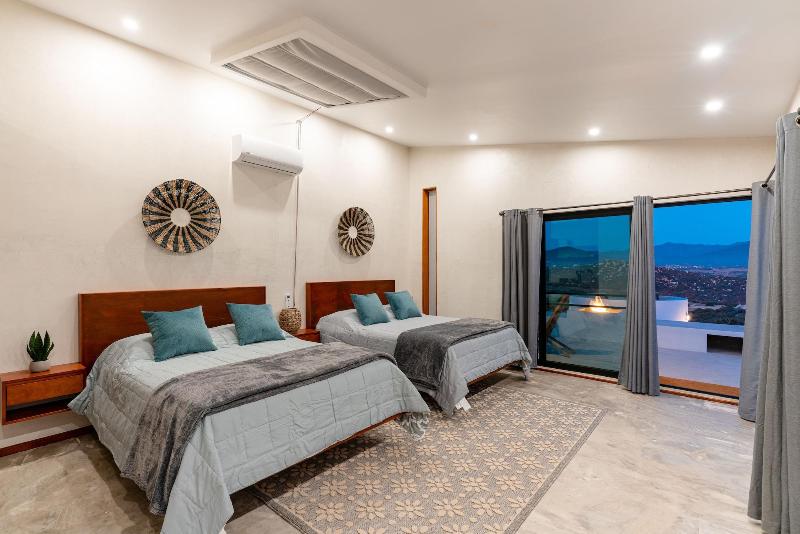 Sarab Hotel image