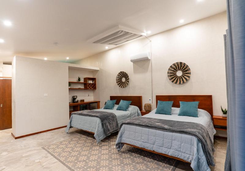 Sarab Hotel image