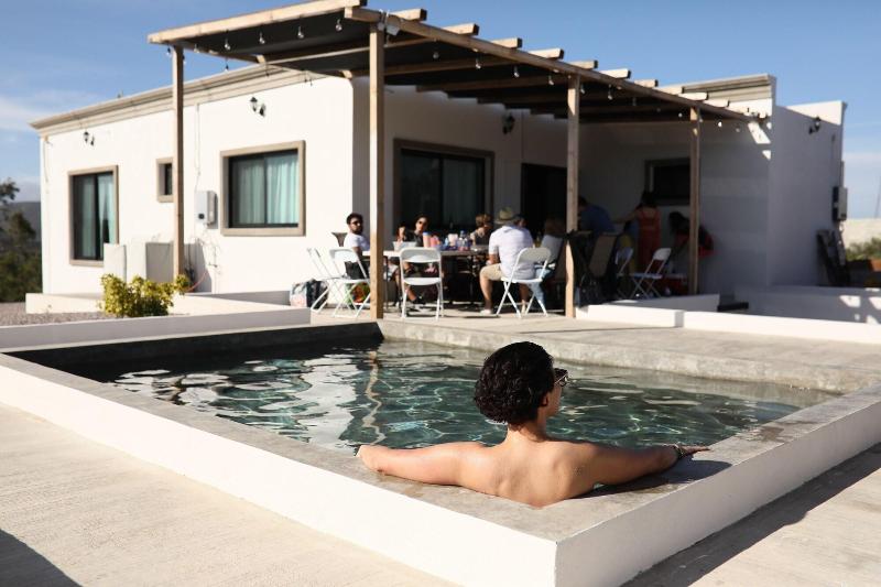 Sarab Hotel image
