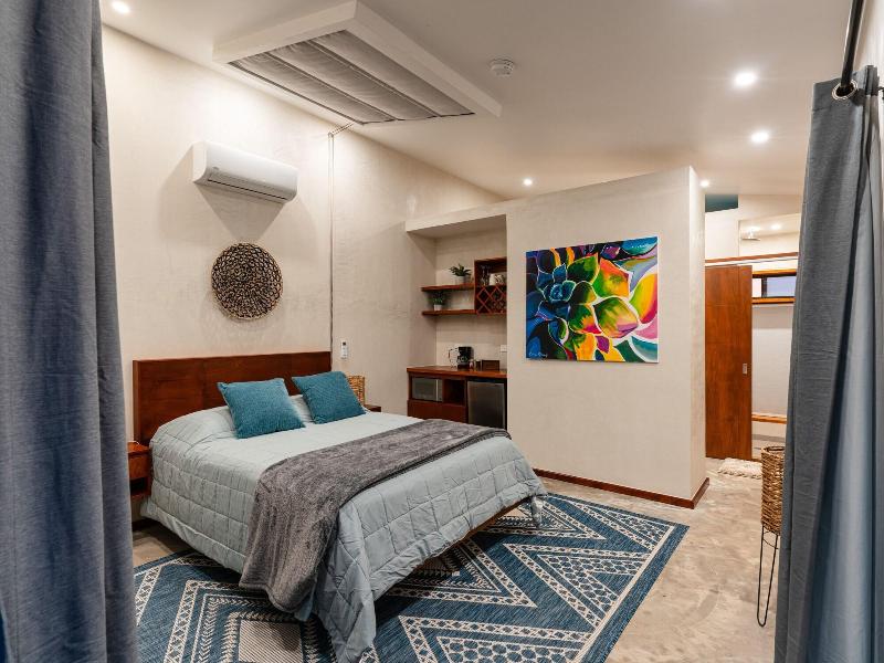 Sarab Hotel image