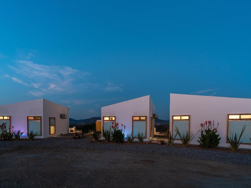 Sarab Hotel image