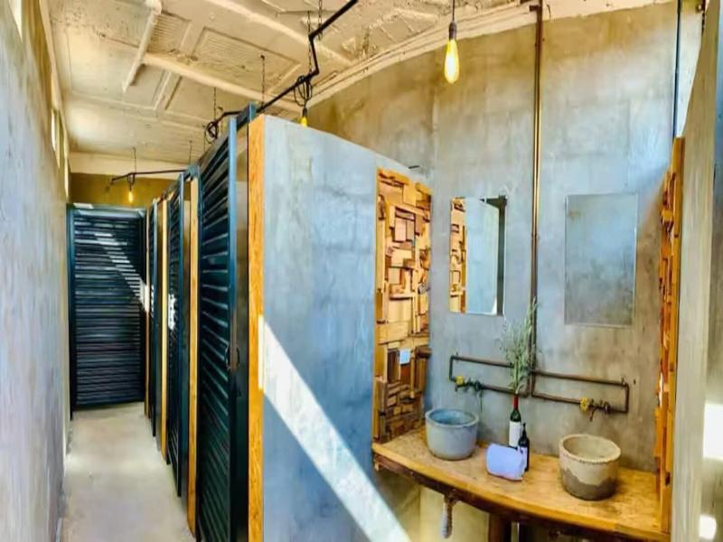Sarab Hotel image