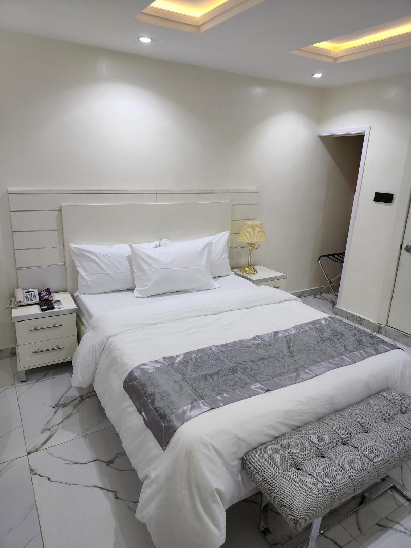 Luxol Homes And Suites image