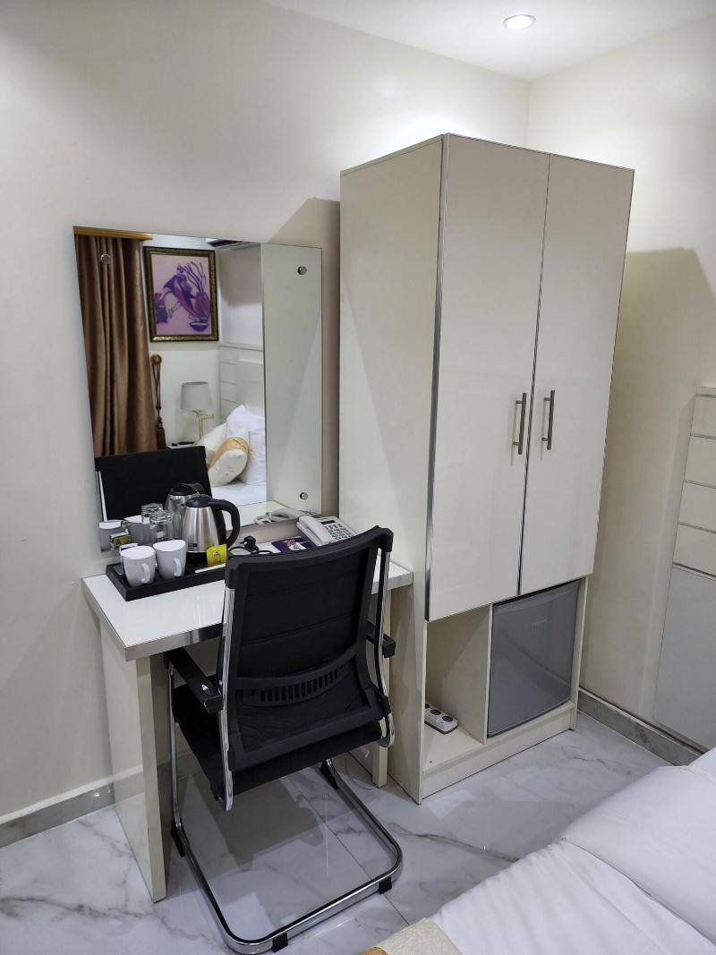 Luxol Homes And Suites image