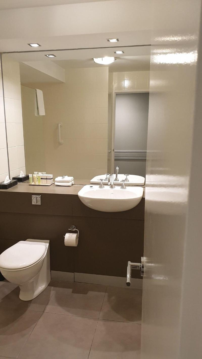 Melbourne Kew Central Apartment Hotel image