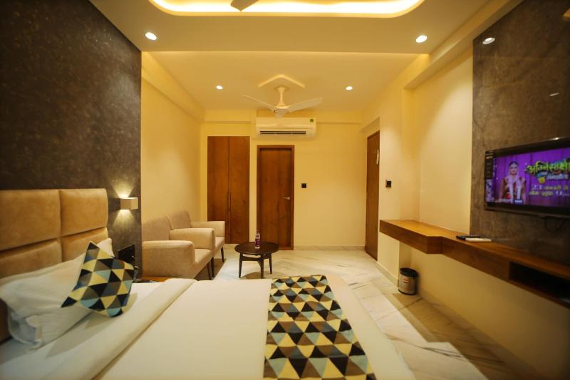 The Sky Imperial Hotel Sugam image