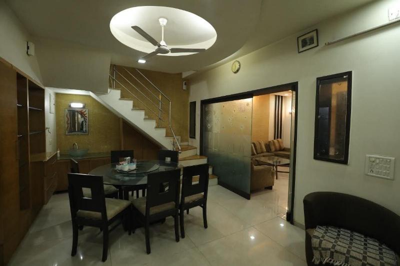 Elis Hospitality Service Parth Bungalow image