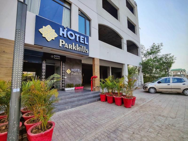 Hotel Park Hills image