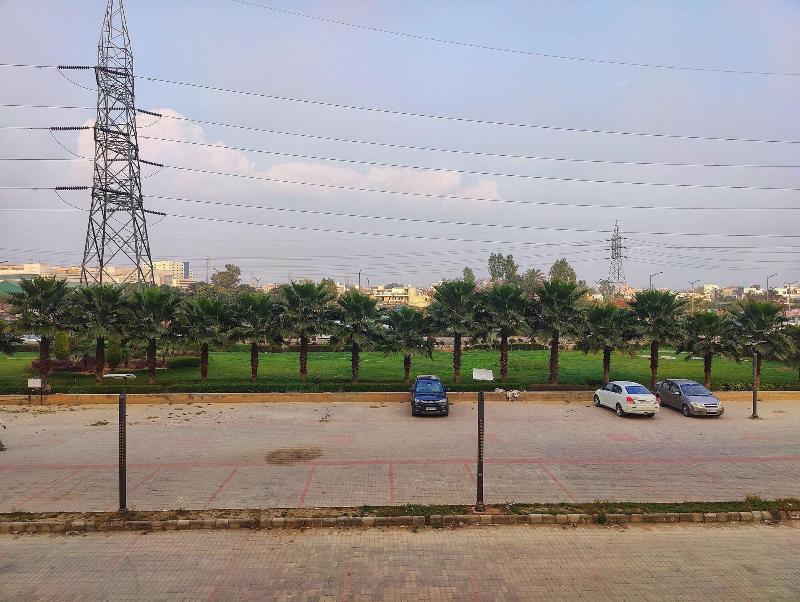 Hotel Park Hills image