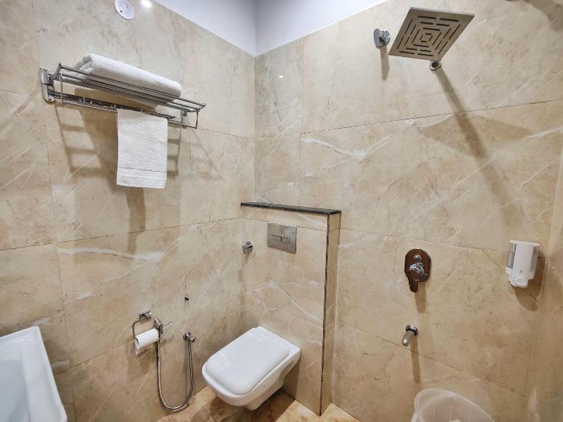 Hotel Park Hills image