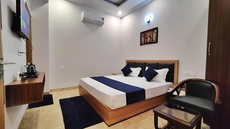 Hotel Park Hills image