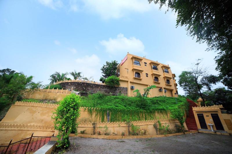 Riviera Madaar Resort image