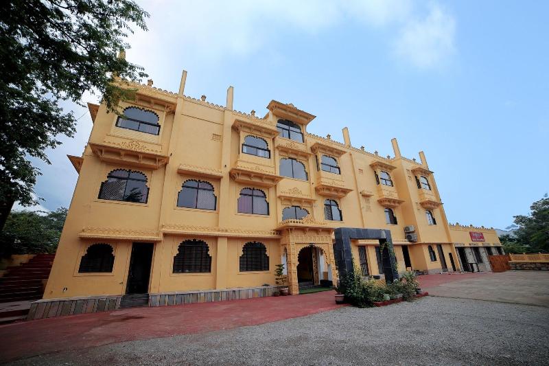 Riviera Madaar Resort image