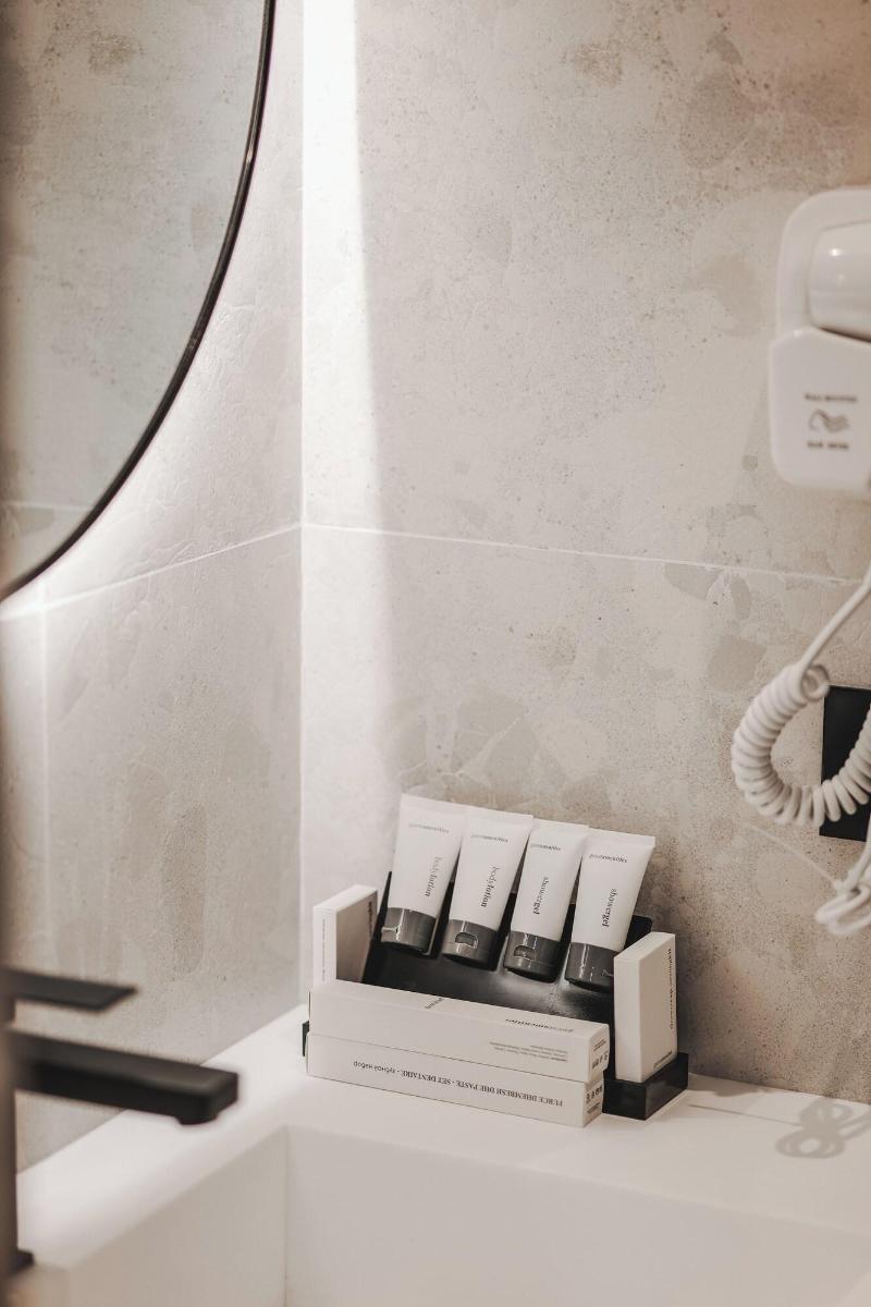 Miramare Boutique Hotel image
