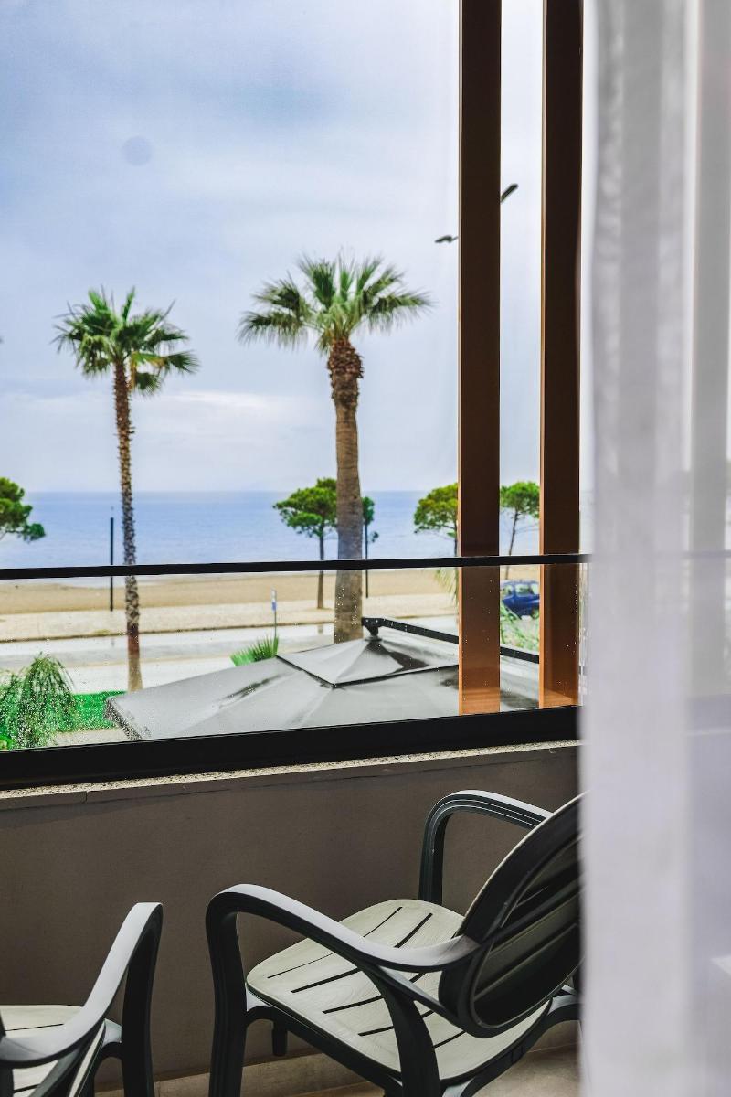 Miramare Boutique Hotel image