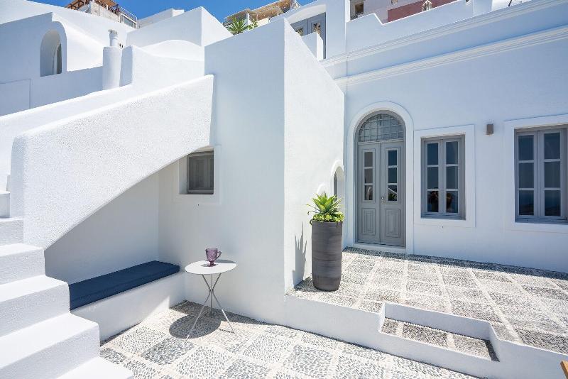 Inspire Santorini Luxury Villas image