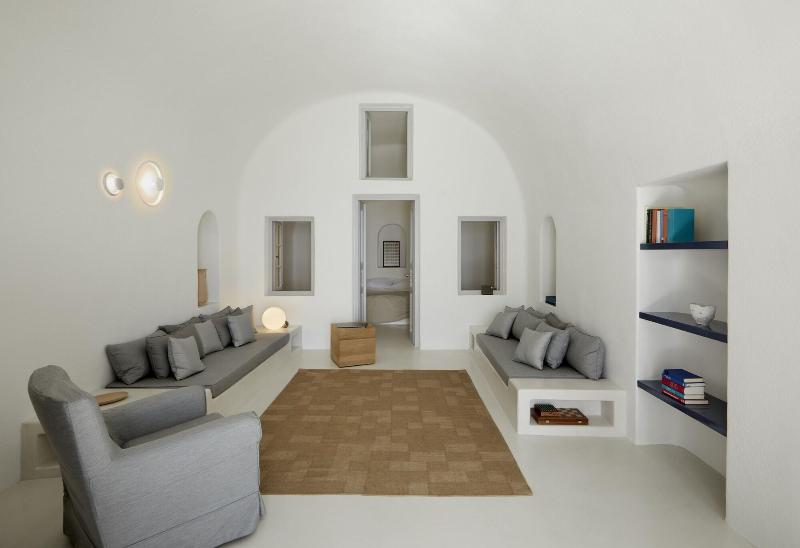 Inspire Santorini Luxury Villas image