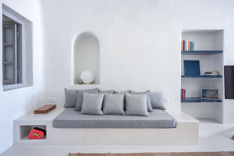 Inspire Santorini Luxury Villas image