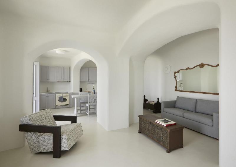 Inspire Santorini Luxury Villas image