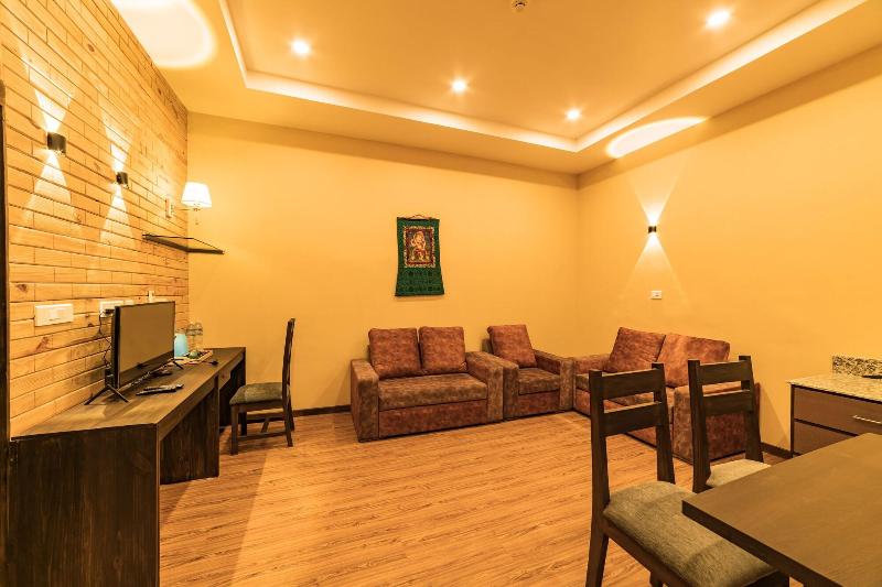 Purnas Museum Resort image