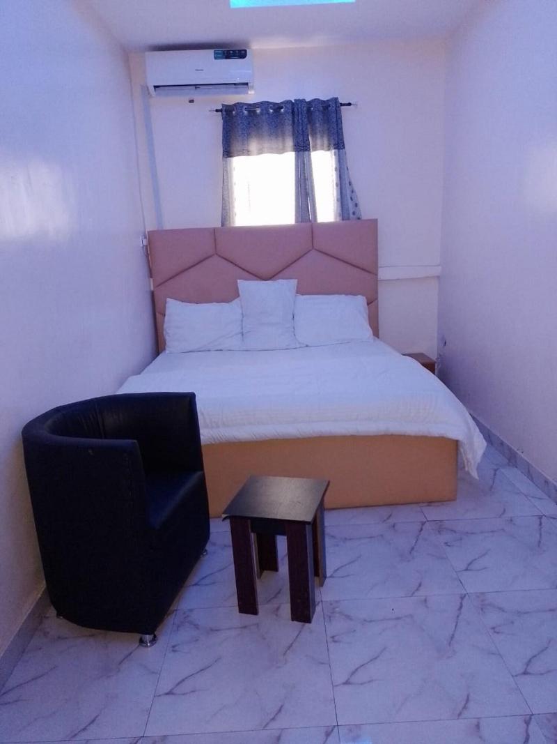 Americana Hotel image