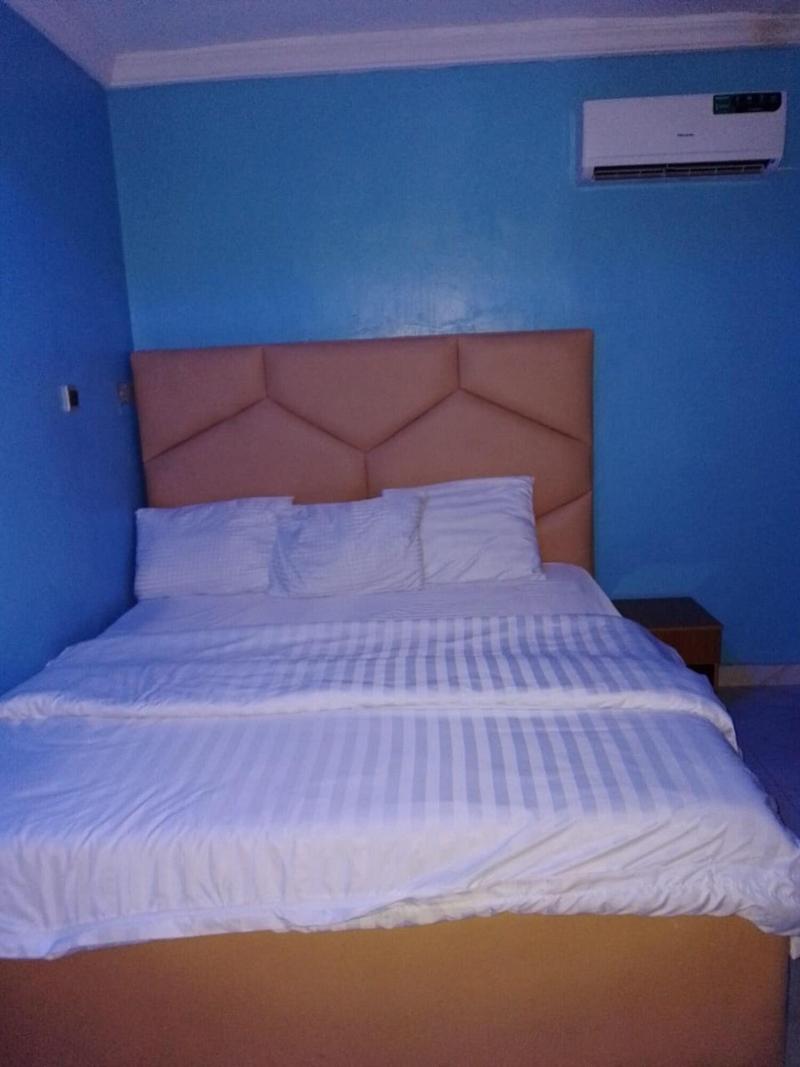 Americana Hotel image
