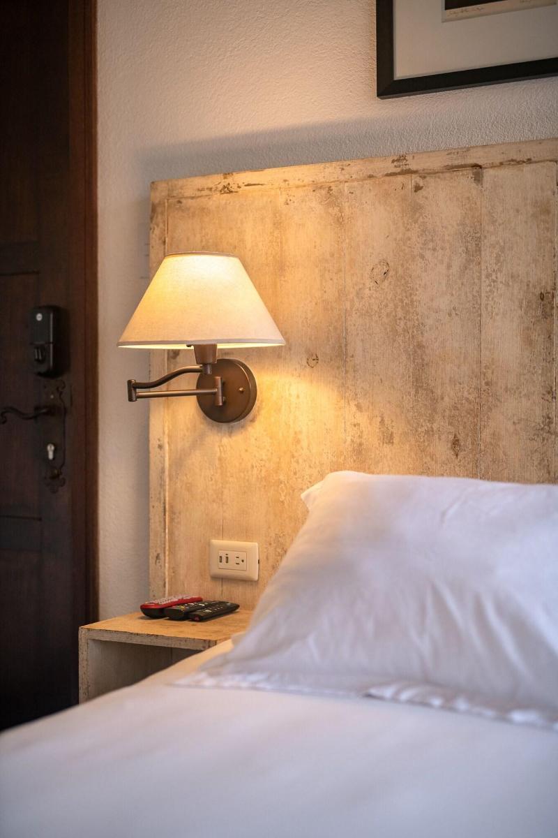 Barbaras Boutique Hostel image