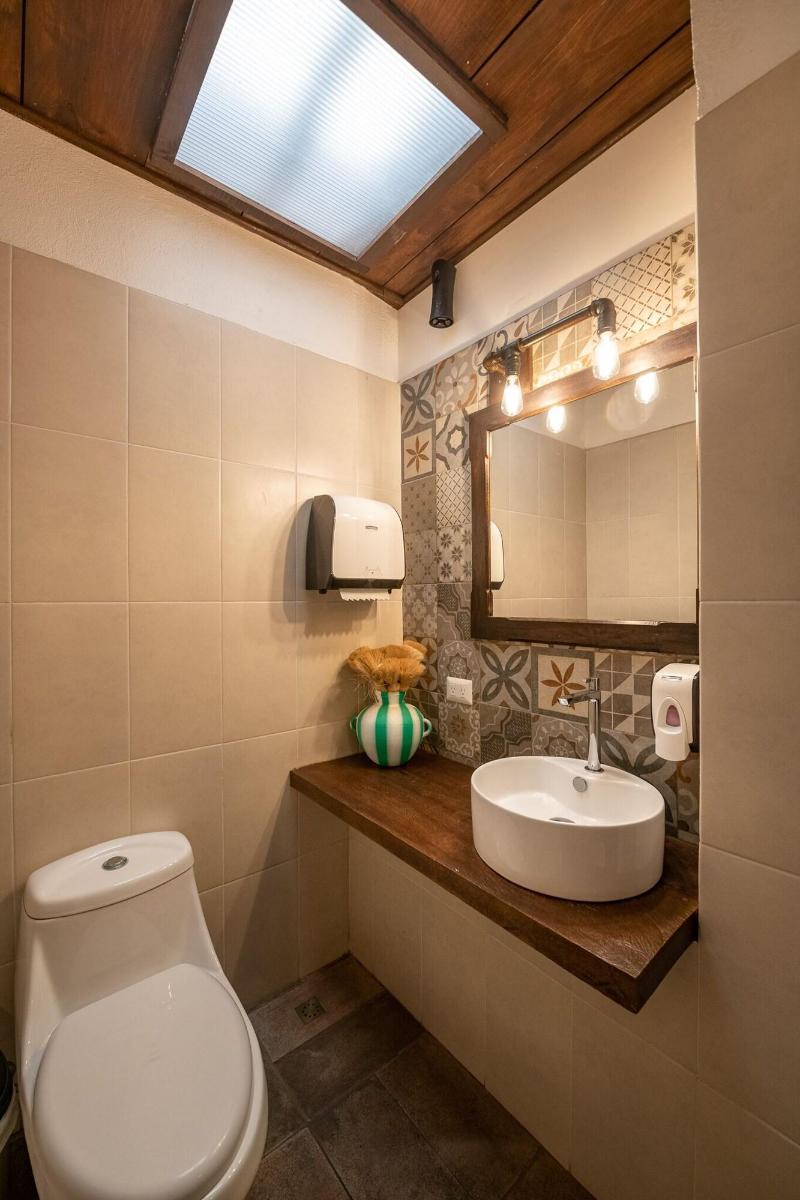 Barbaras Boutique Hostel image