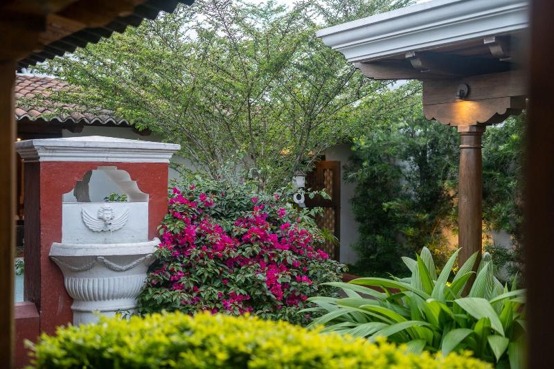 Barbaras Boutique Hostel image