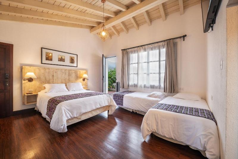 Barbaras Boutique Hostel image