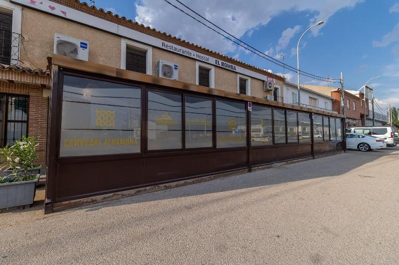 Hostal El Bomba image