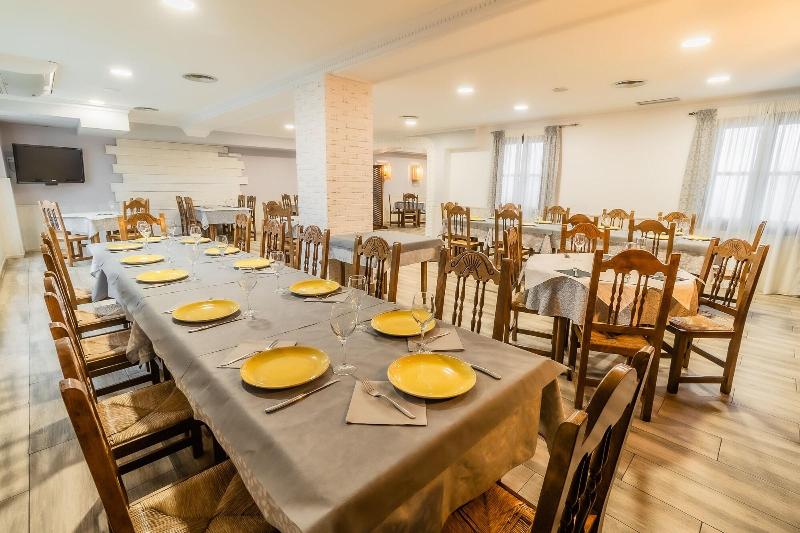 Hostal El Bomba image