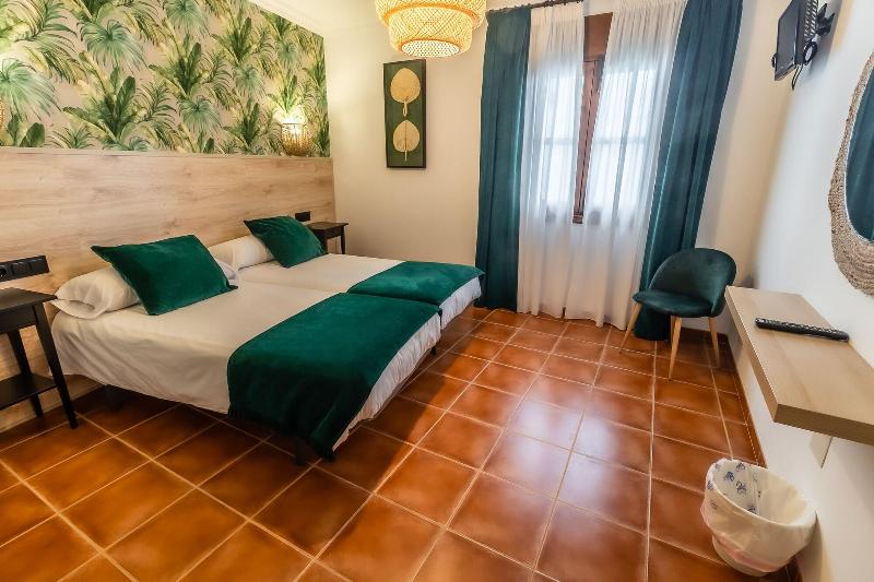 Hostal El Bomba image