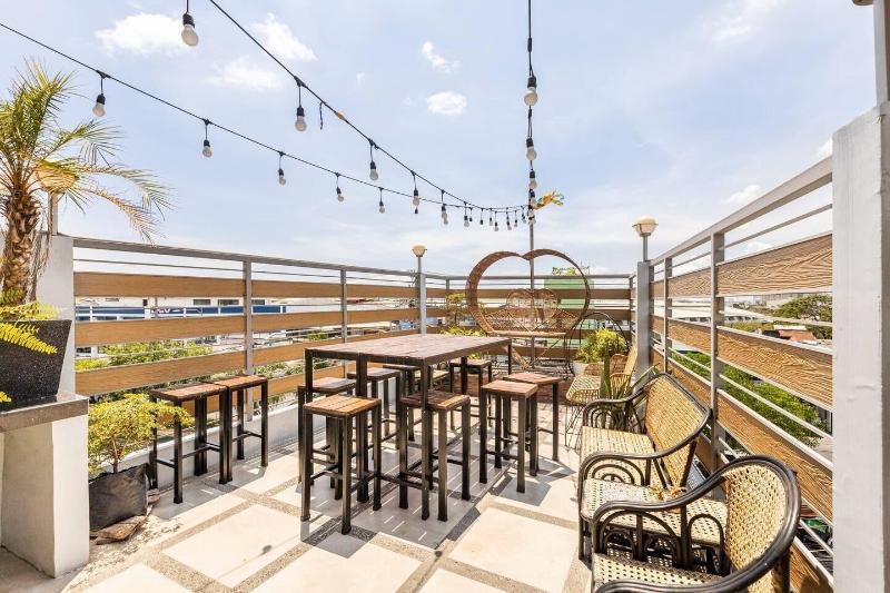 Rain Airport Bnb image