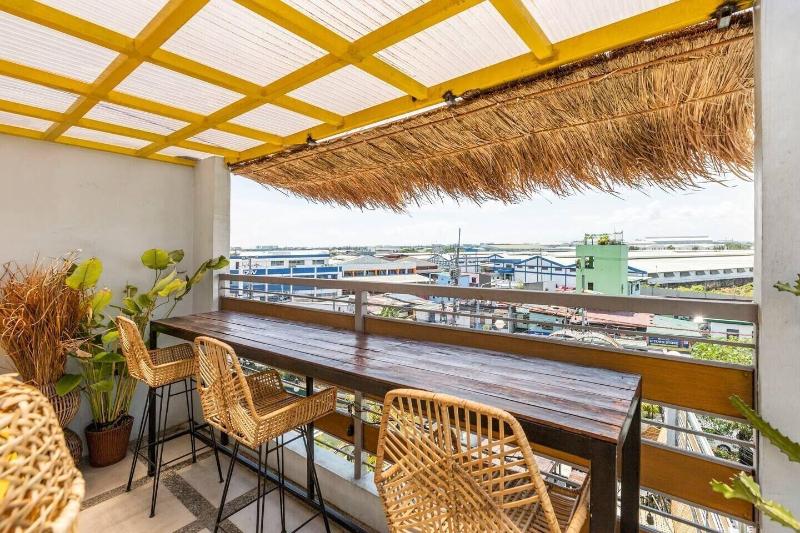 Rain Airport Bnb image