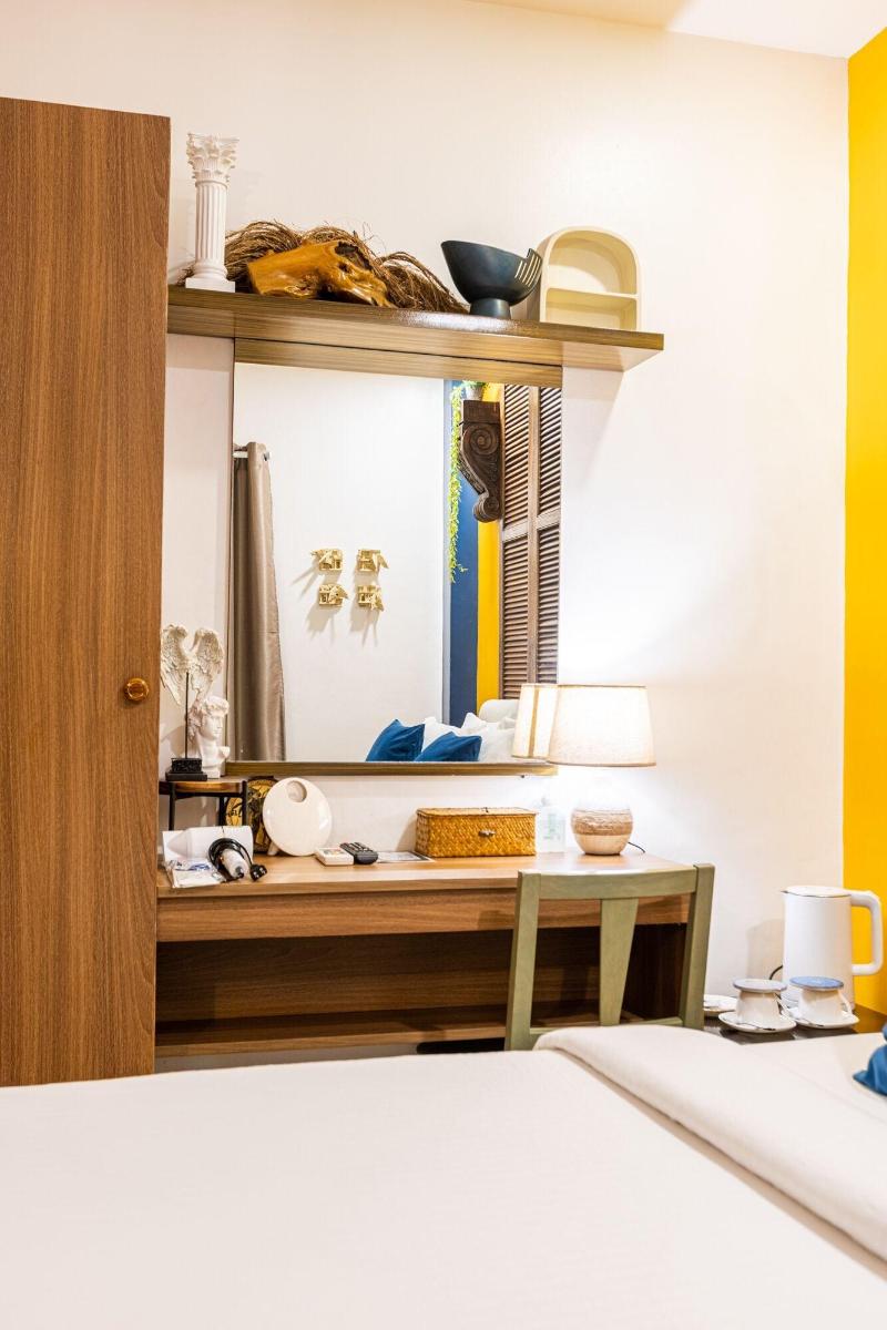 Rain Airport Bnb image