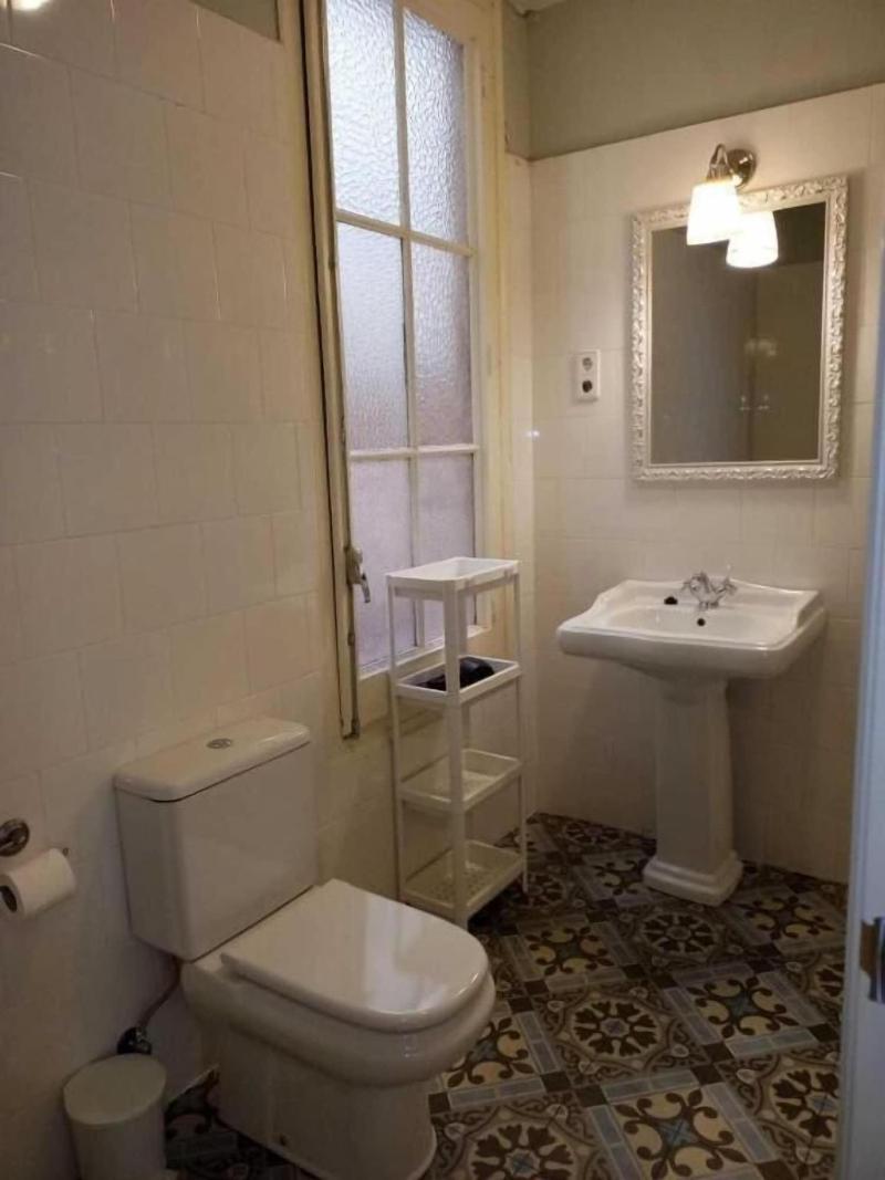 Hostal Lumine Suites By Gaiarooms image