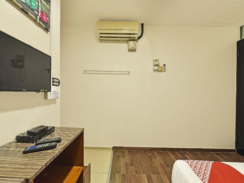 90727 Hotel Mini Indah image