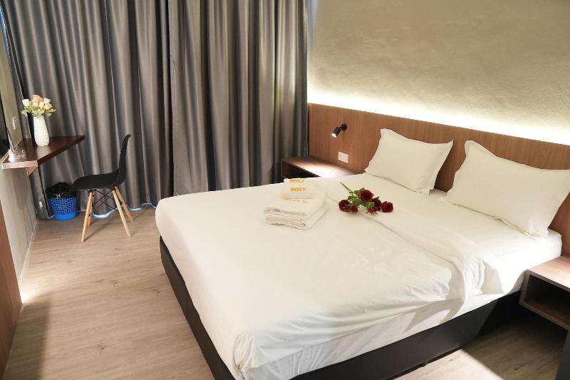 Roxy Hotel Aiman image