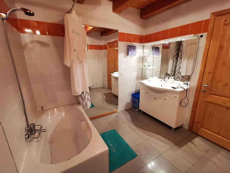 Ohana Boutique Hotel image