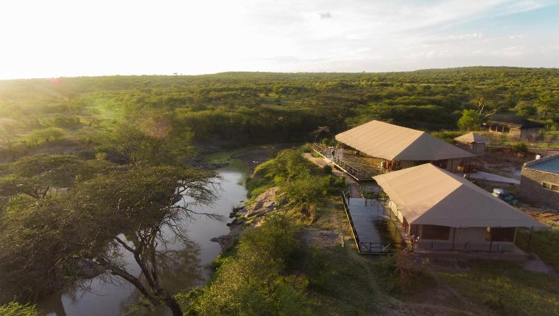 Mtito Safari Camp image